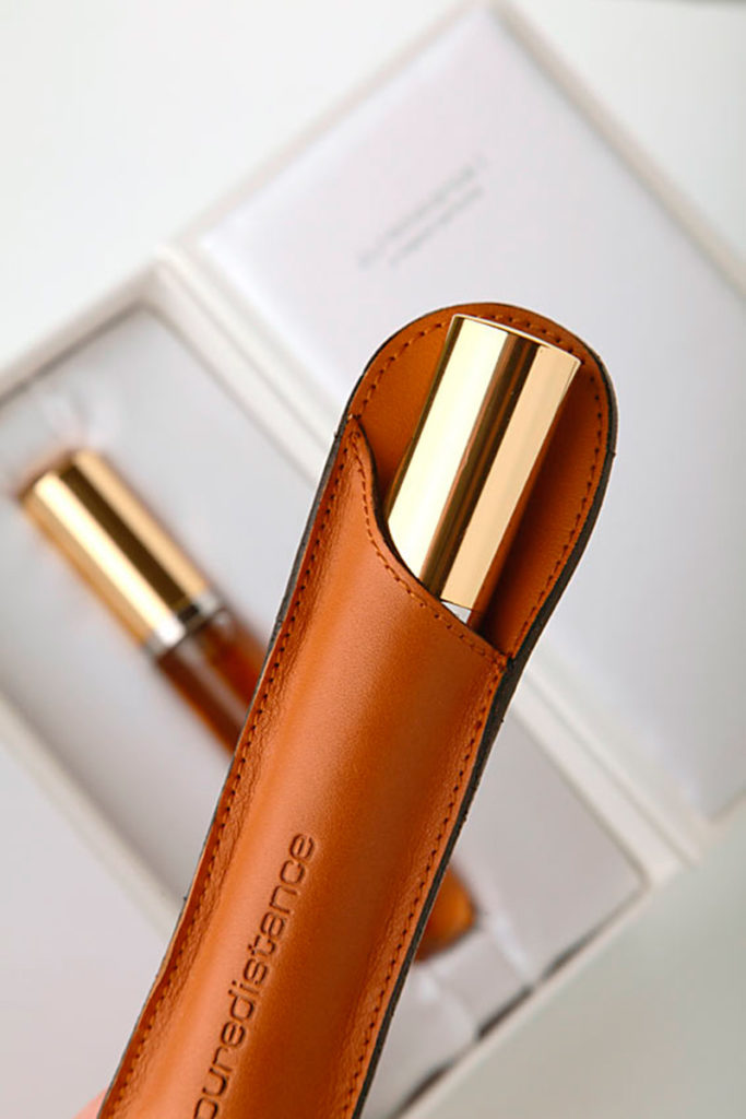 Puredistance Exclusive Perfume Leather Holder